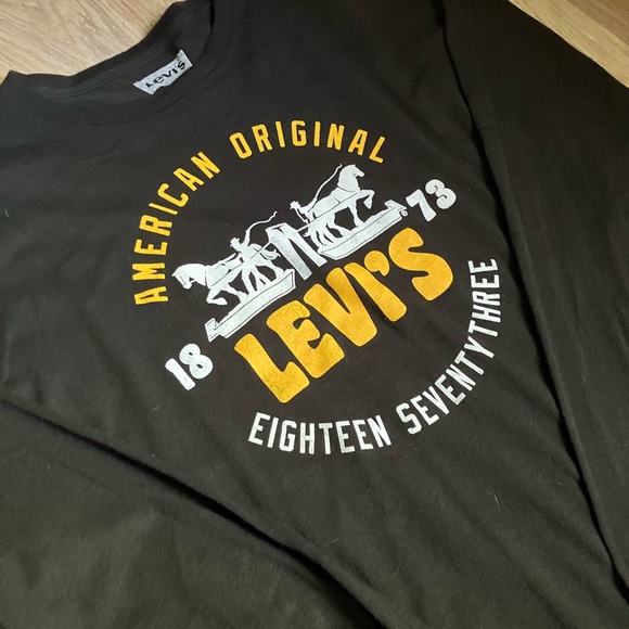 Levies shirt - Picture 3 of 3